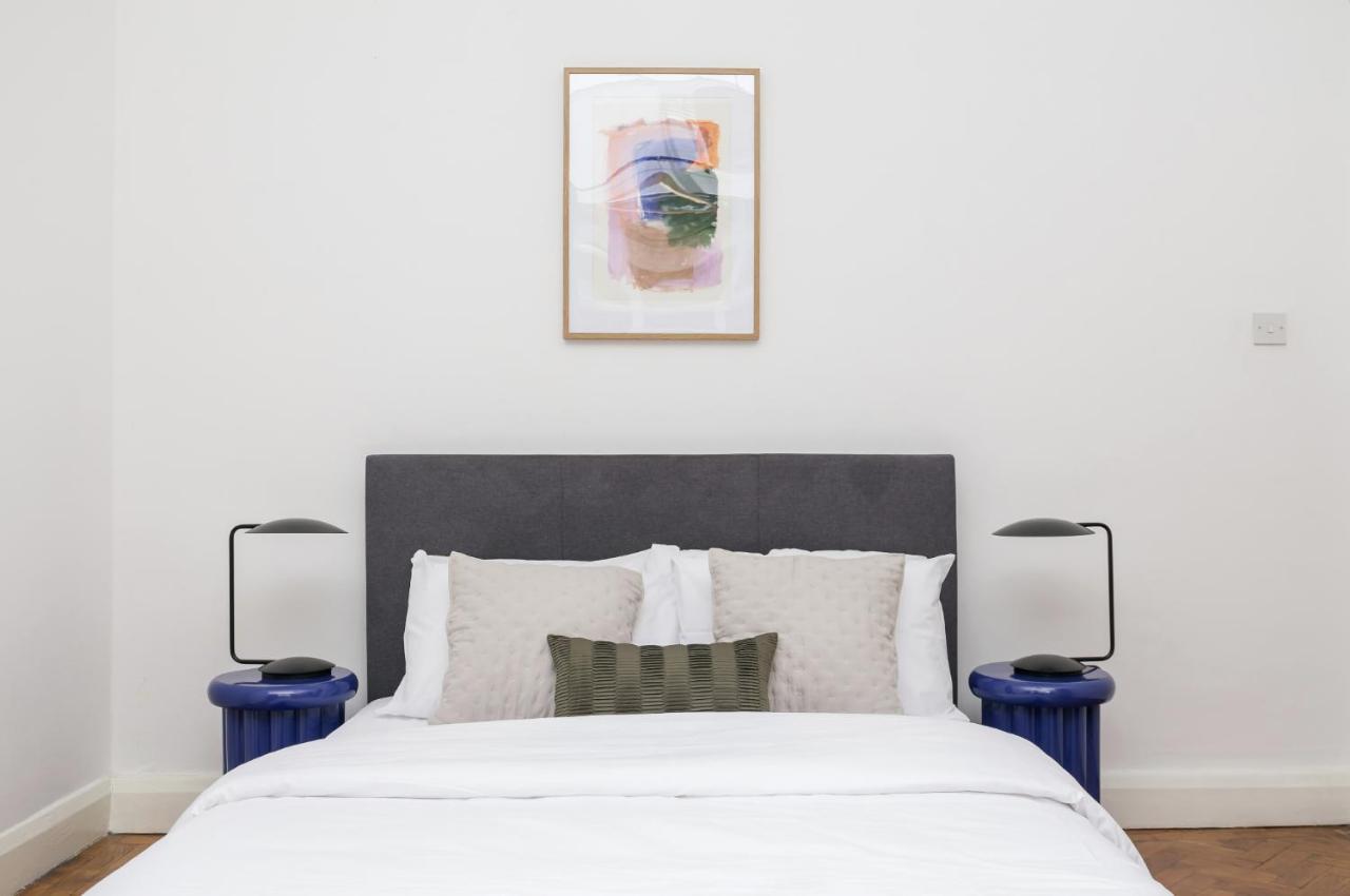 Chic 1 Bedroom Apartment In Bloomsbury, Sleeps 4 London Exterior photo
